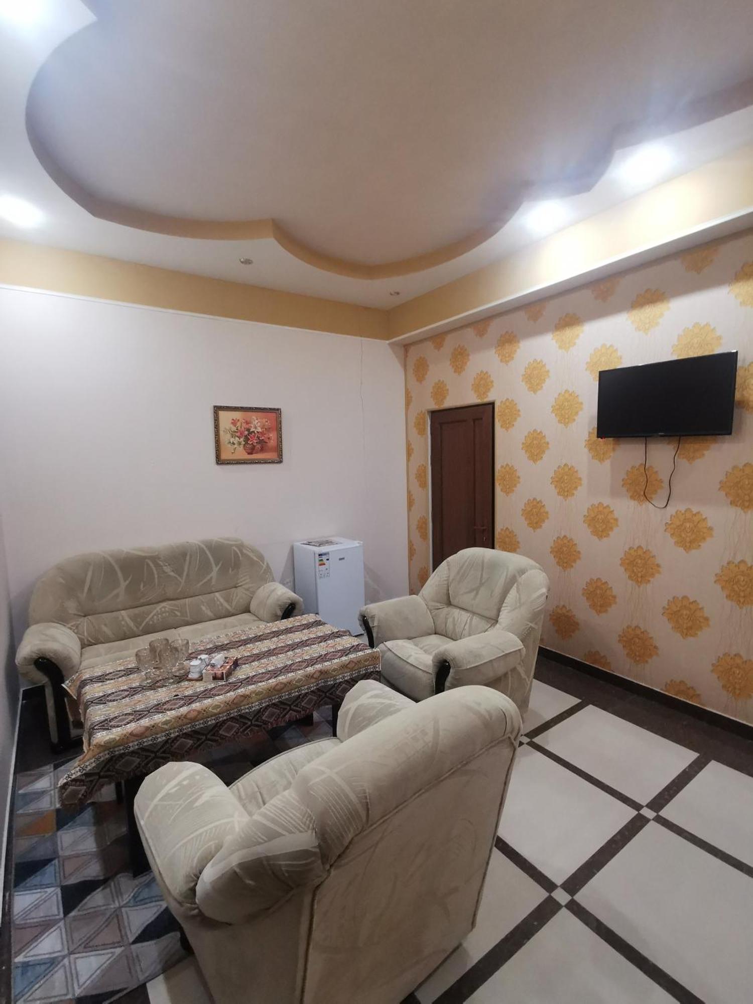 Narek+ Hotel Arrinj Phòng bức ảnh